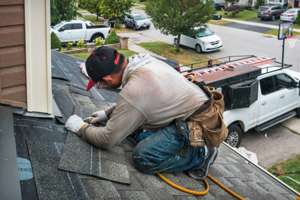 Professional Roofing technician working in Brookdale, CA